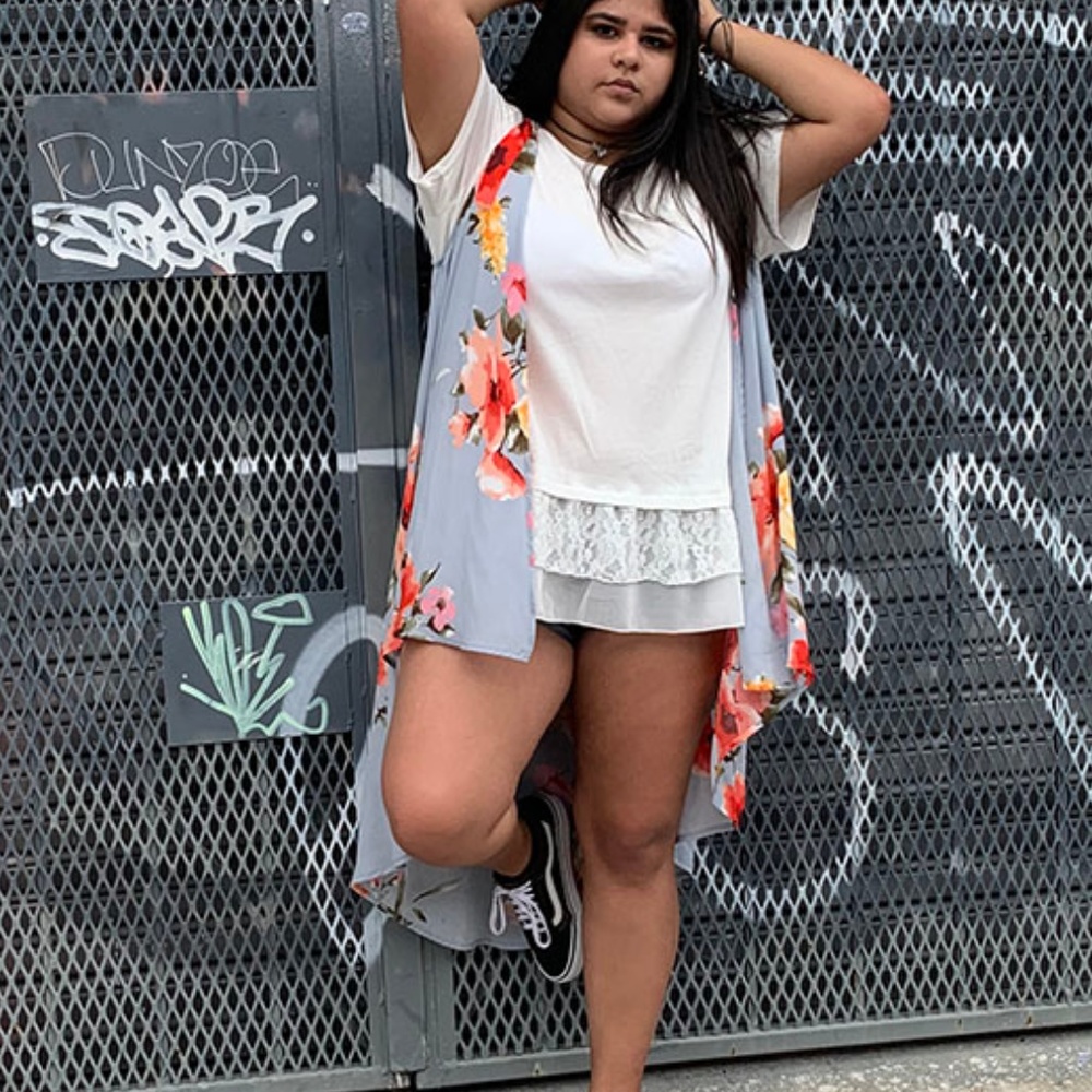 💞 PLUS SIZE Floral Knit Open High Low Vest Kimono